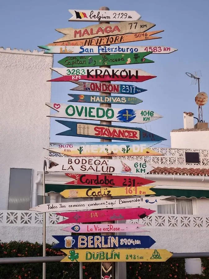 Noctua Beach Front Estepona 002
