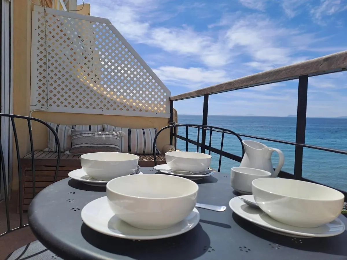 Apartment Noctua Beach Front Estepona 002